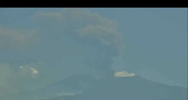 Etna: Sac, sospese attività volo fino alle 11 di domani a Catania