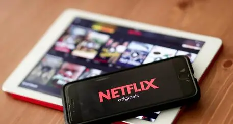 Da novembre per Netflix anche un abbonamento con la pubblicità: nuovo piano più economico