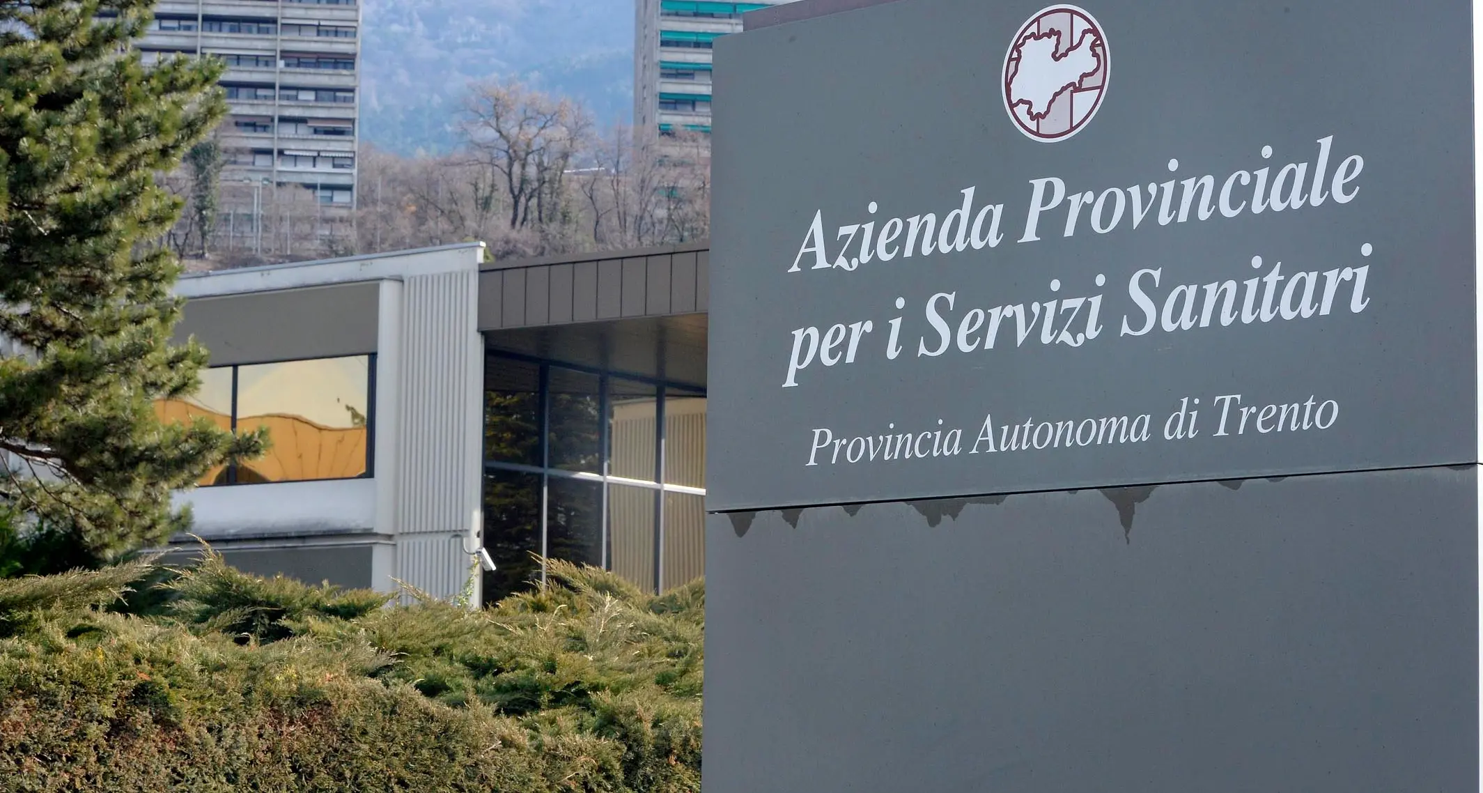 Sanità trentina, la giunta approva i finanziamenti, oltre 1 miliardo e 200 mila euro per il prossimo triennio