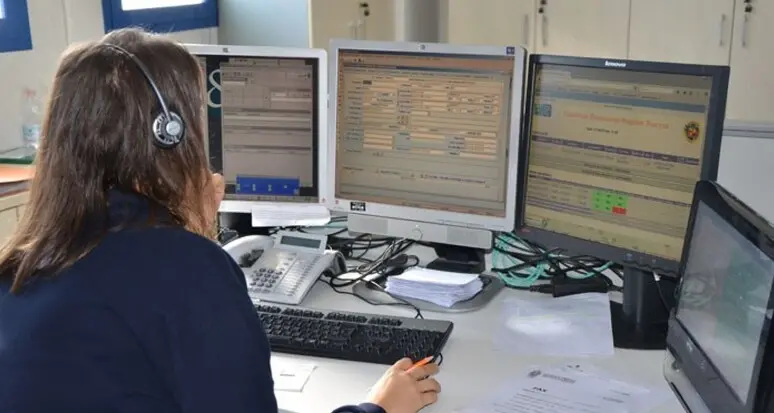Nonno guidato al telefono dal 118 salva il nipote di un anno