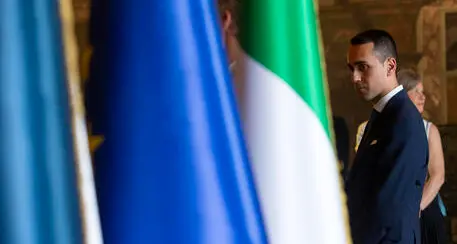 M5s nel caos: prevista per oggi una riunione d’emergenza, Di Maio a rischio espulsione