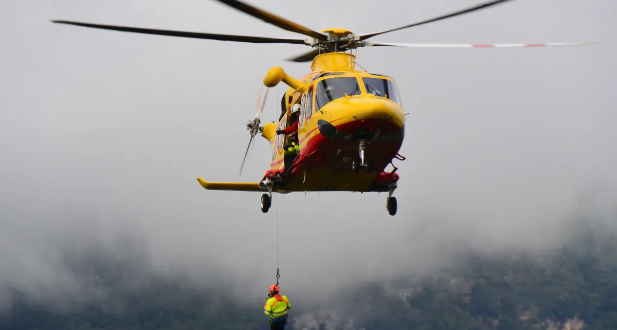Dramma in montagna nelle Giudicarie: scivolano sul ghiaccio, due morti e altri due feriti