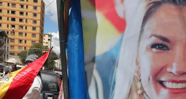 Bolivia: ex presidente Añez incriminata per colpo di stato