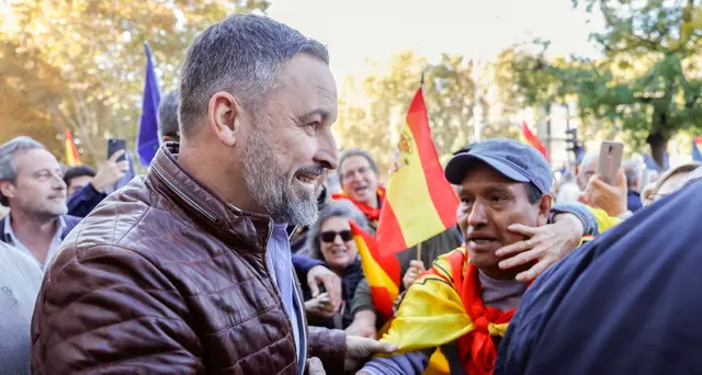 Spagna: in 170mila con Pp e Vox in piazza a Madrid