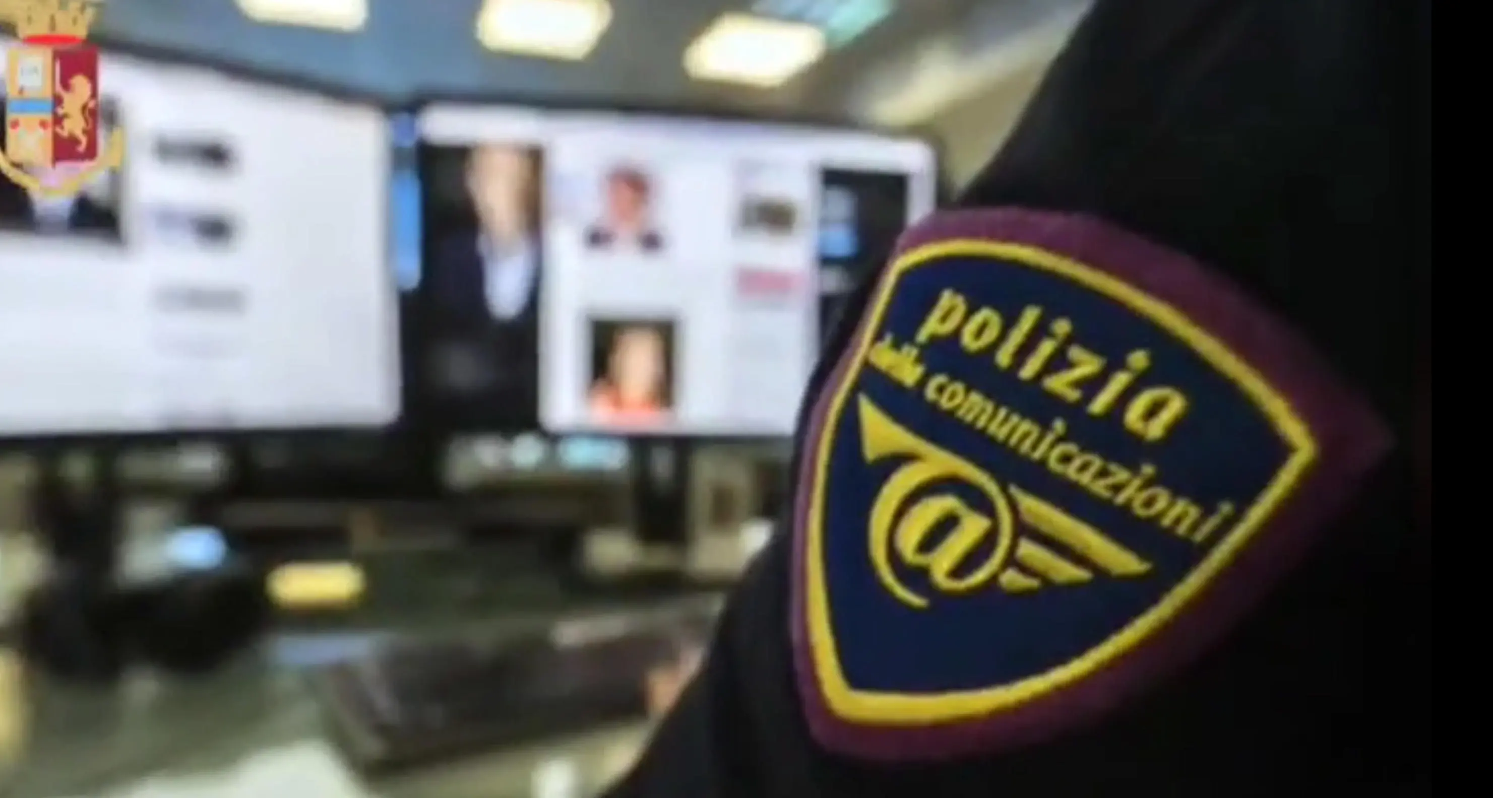 Adescava ragazzini in chat: denunciata una ventenne, identificata dalla Polizia Postale