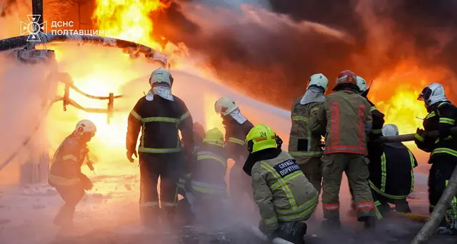 Raid russi sull'Ucraina: 3 morti e 14 feriti, allerta in quasi tutto il Paese