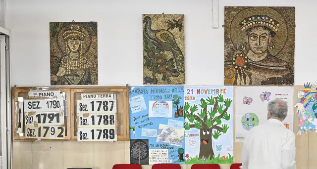 Palermo: caos seggi; elettori trovano scuola chiusa