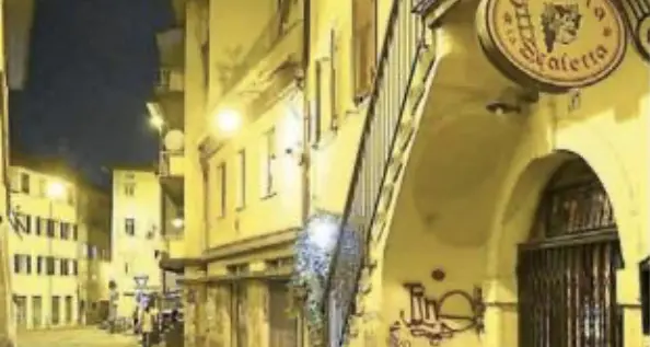 Locali chiusi, ma per protesta: al bar Scaletta e al Matrix serrande giù alle 9 della sera