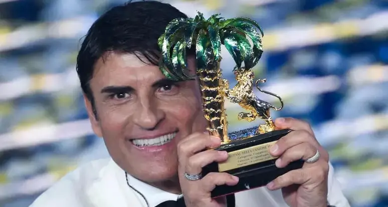 Sal Da Vinci vince Sanremo 2026, a De Martino le chiavi del 2027