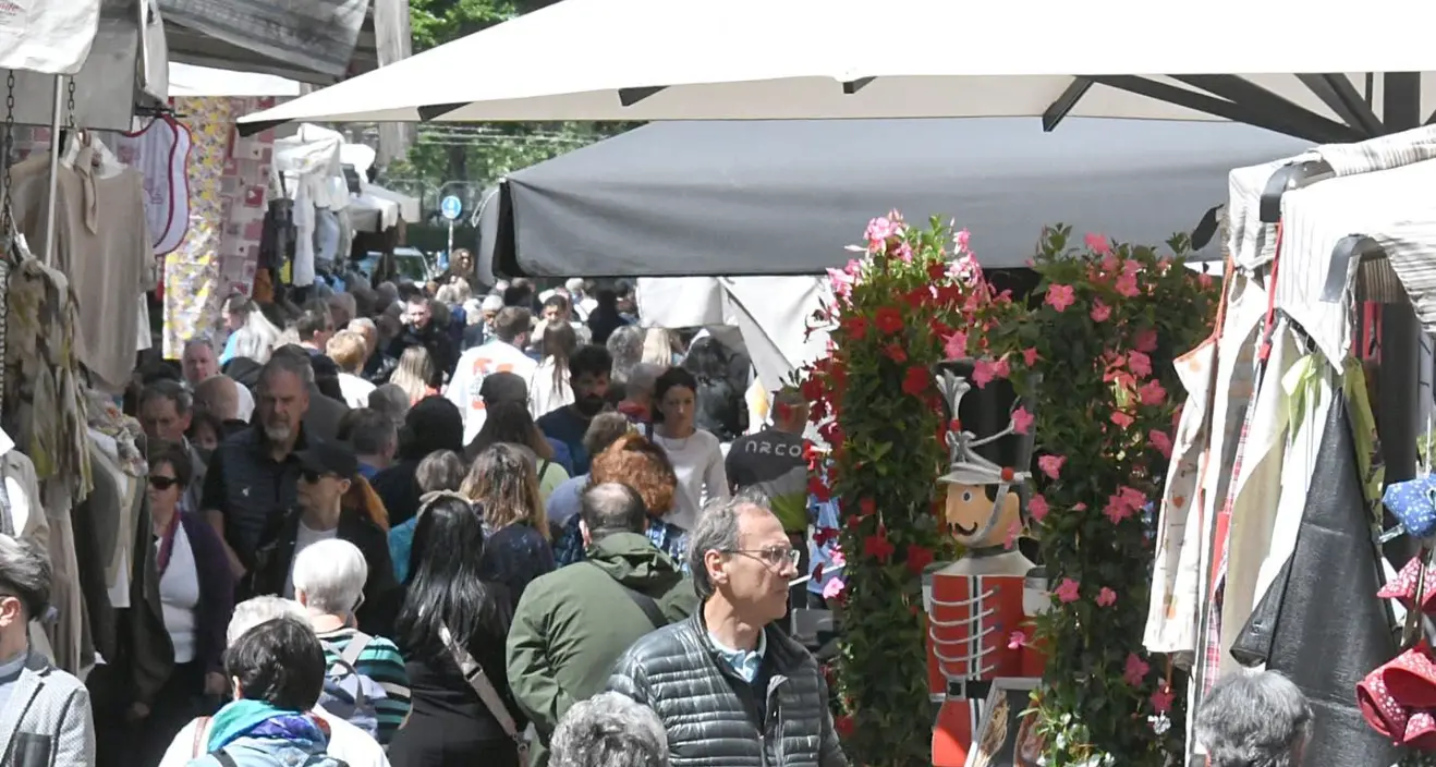 La fiera \"delle scale\" di Trento è stata un successo, anche senza le scale