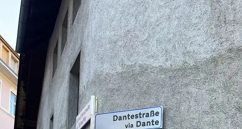 Merano ricambia i cartelli, ora arriverà prima l'italiano