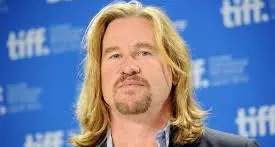 È morto a 65 anni Val Kilmer, l’attore di Top Gun e Batman
