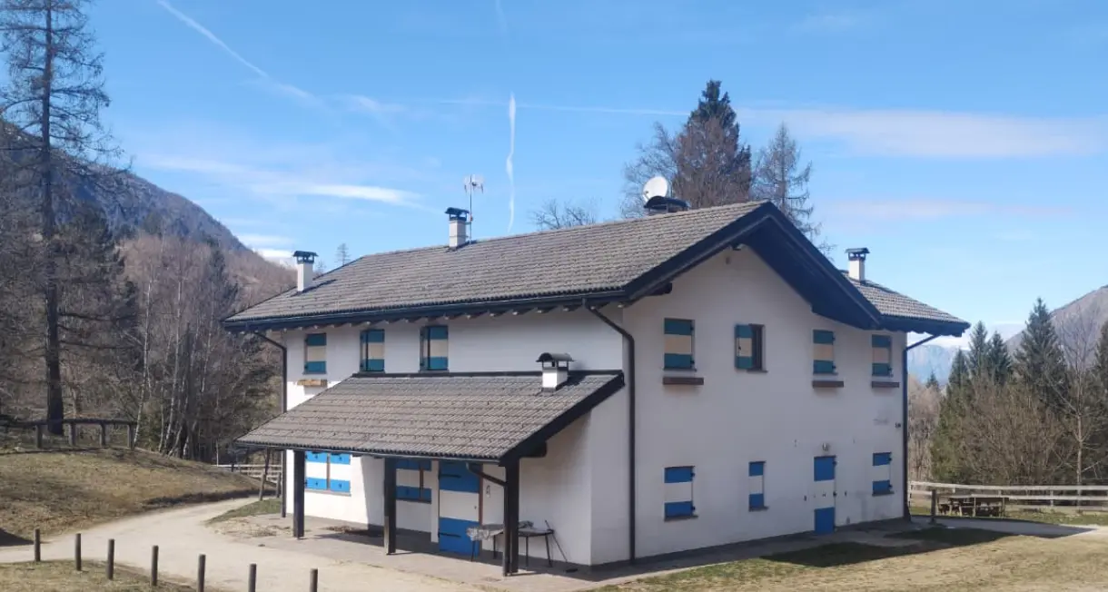 Nuova gestione, con un tocco argentino, per il rifugio Paludei: