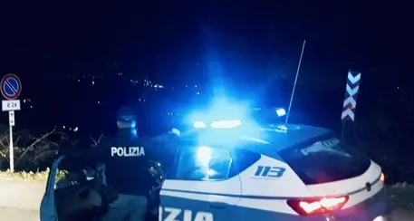 Tentato omicidio a Trento: donna si riesce a salvare grazie ai figli. Arrestato un 50enne