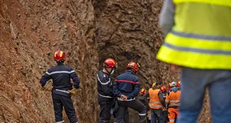 Marocco, il piccolo Rayan è morto: è stato estratto dal pozzo senza vita