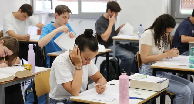 Maturità: promossi il 99,8% dei candidati