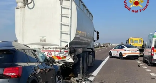 Tragico incidente in A22: muore una donna di 36 anni, era incinta al nono mese