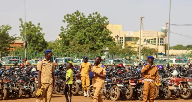 Niger: ronde spontanee di vigilanti a Niamey