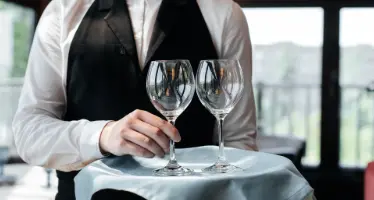 Redditi dei ristoratori, Bolzano e Trento al top in Italia (guadagnano il doppio), Potenza fanalino di coda