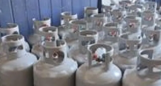 Contraffazione: sequestrate 5,5 tonnellate di gas in bombole