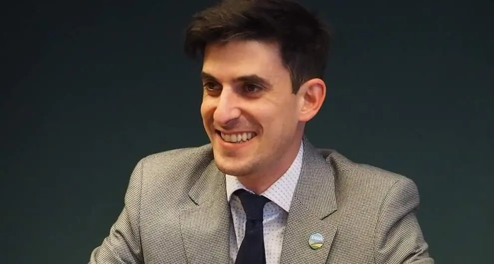 Pompieri in servizio fino a 65 anni, Guglielmi (Fassa) brucia la giunta e presenta il disegno di legge