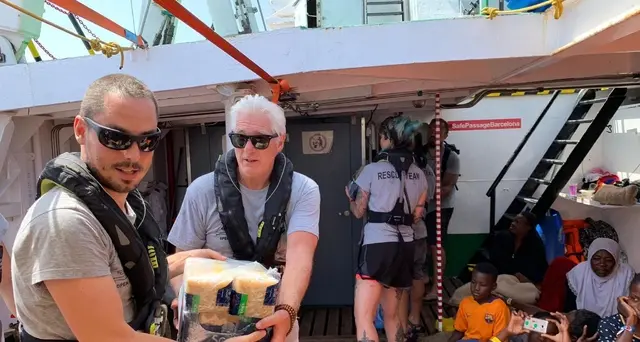 Open Arms: Gere, 'a bordo ho visto persone all'addiaccio'