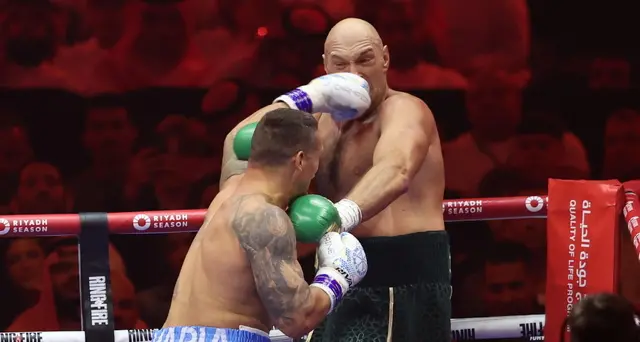 Pugilato:Usyk batte ancora Fury e conserva Mondiale pesi massimi
