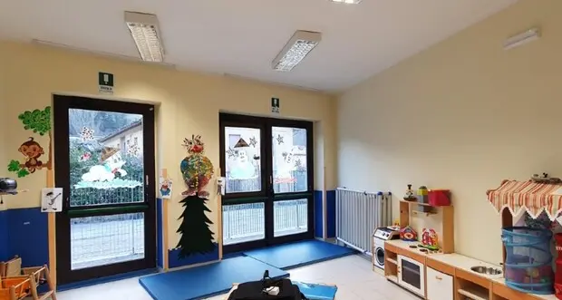 Scuole per l’infanzia, le insegnanti non si arrendono: una legge contro l’apertura a luglio