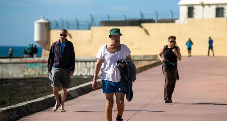 Addio alla pensione d'oro per gli italiani in Portogallo: dal 2024 basta sconti fiscali agli stranieri