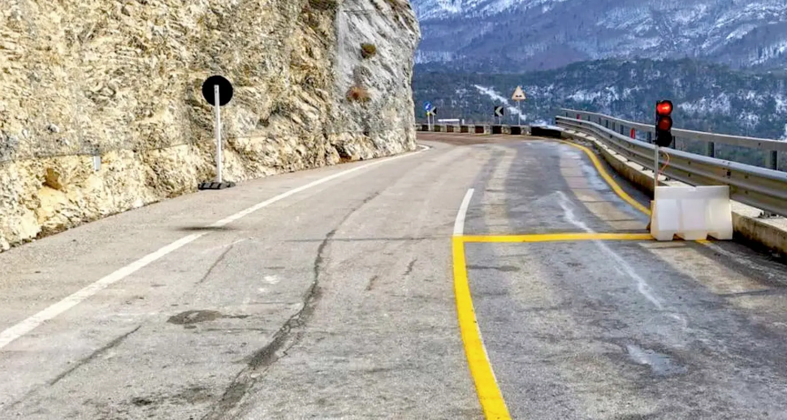 La giunta provinciale a Molveno: 7,7 milioni in opere stradali (sono tutte per mettere in sicurezza il collegamento con San Lorenzo in Banale)