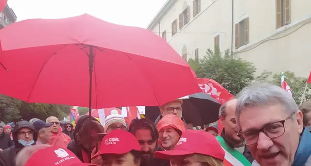 Scioperi:Landini,non facciamoci dividere, è la strada giusta
