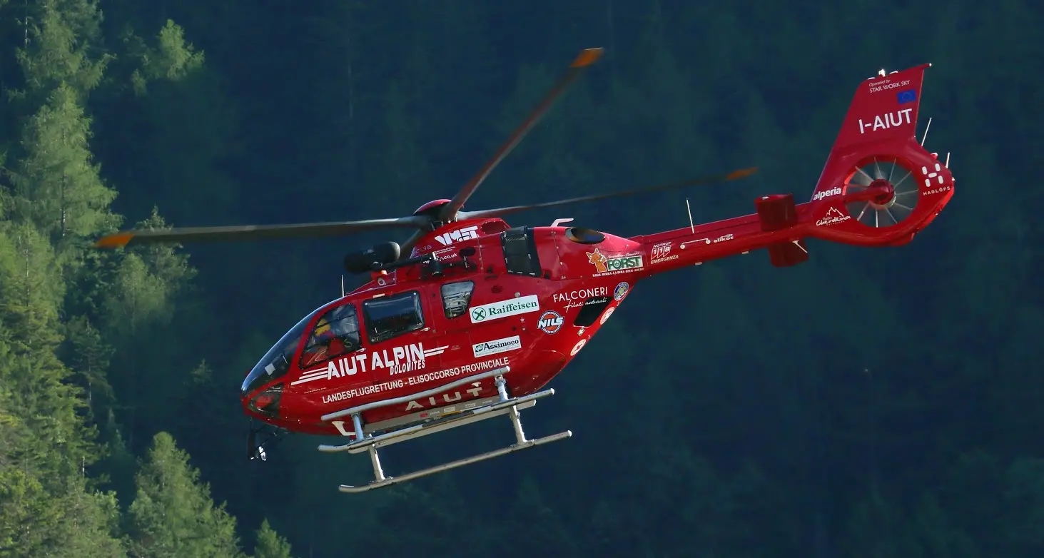Cade in un fosso per 50 metri durante un’escursione, grave una turista tedesca a Vandoies