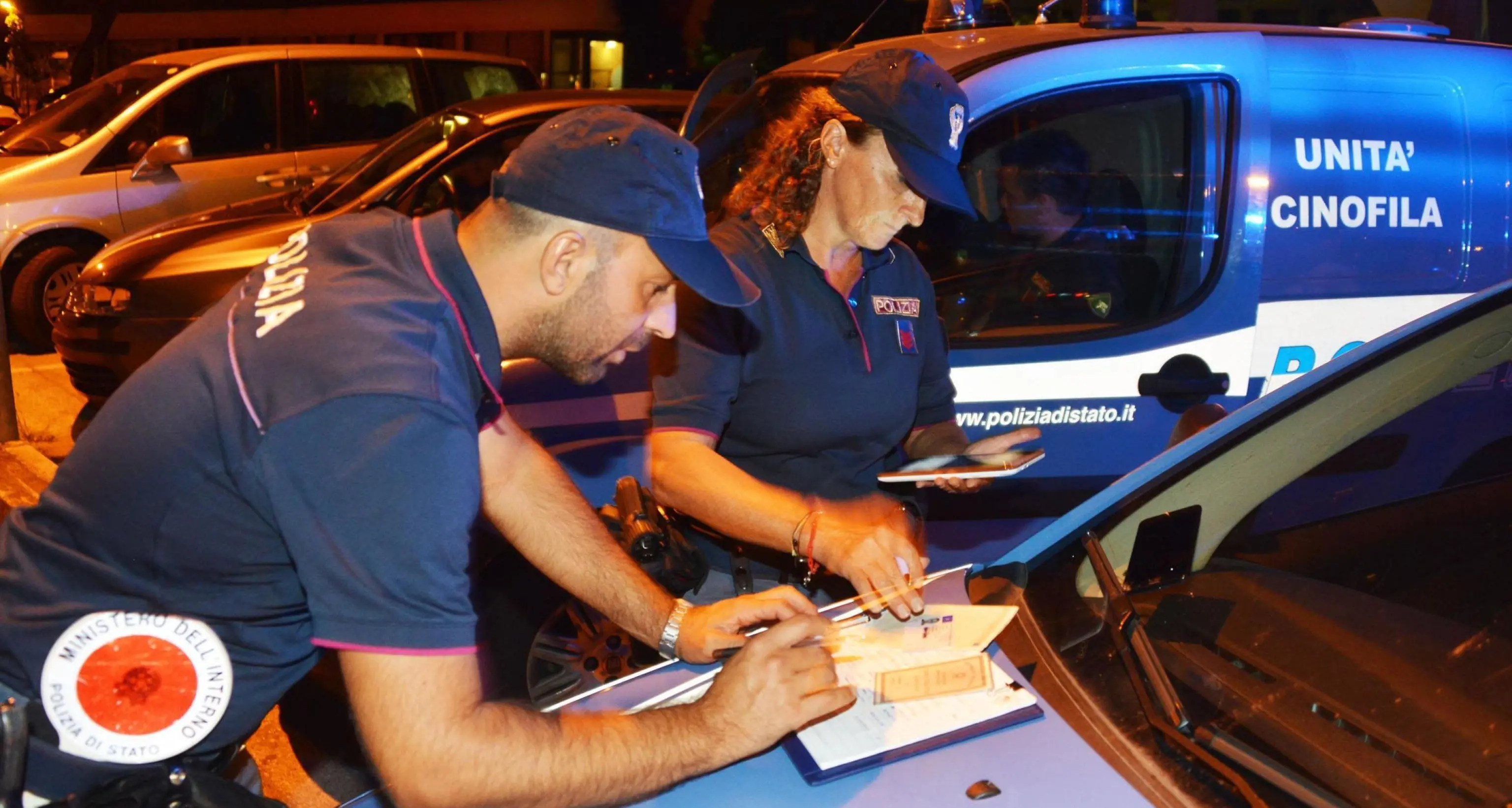 Sicurezza in centro a Trento: massiccia presenza preventiva della Polizia, arrestata una donna con mezzo chilogrammo di eroina