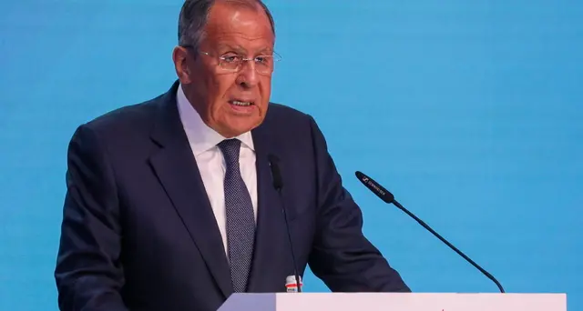 Ucraina, Lavrov: no alla guerra nucleare ma un deterrente serve
