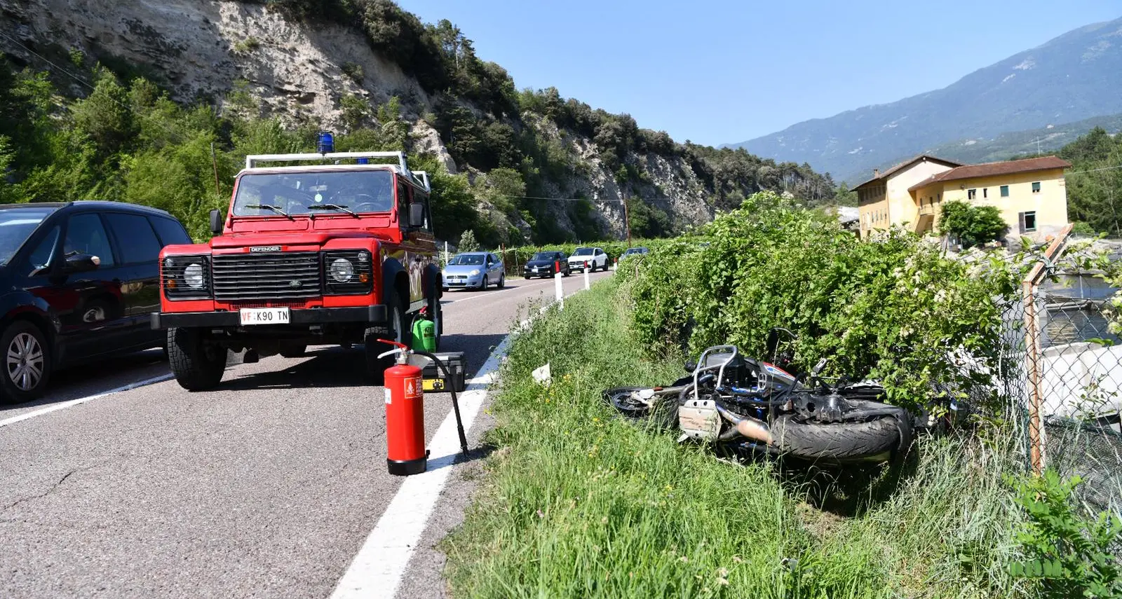 Con la moto fuori strada a Pietramurata: è grave un turista tedesco