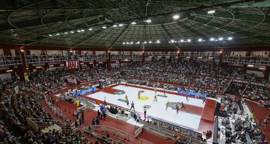 Basket, tensione a Trapani: controlli rafforzati per la sfida con l’Aquila