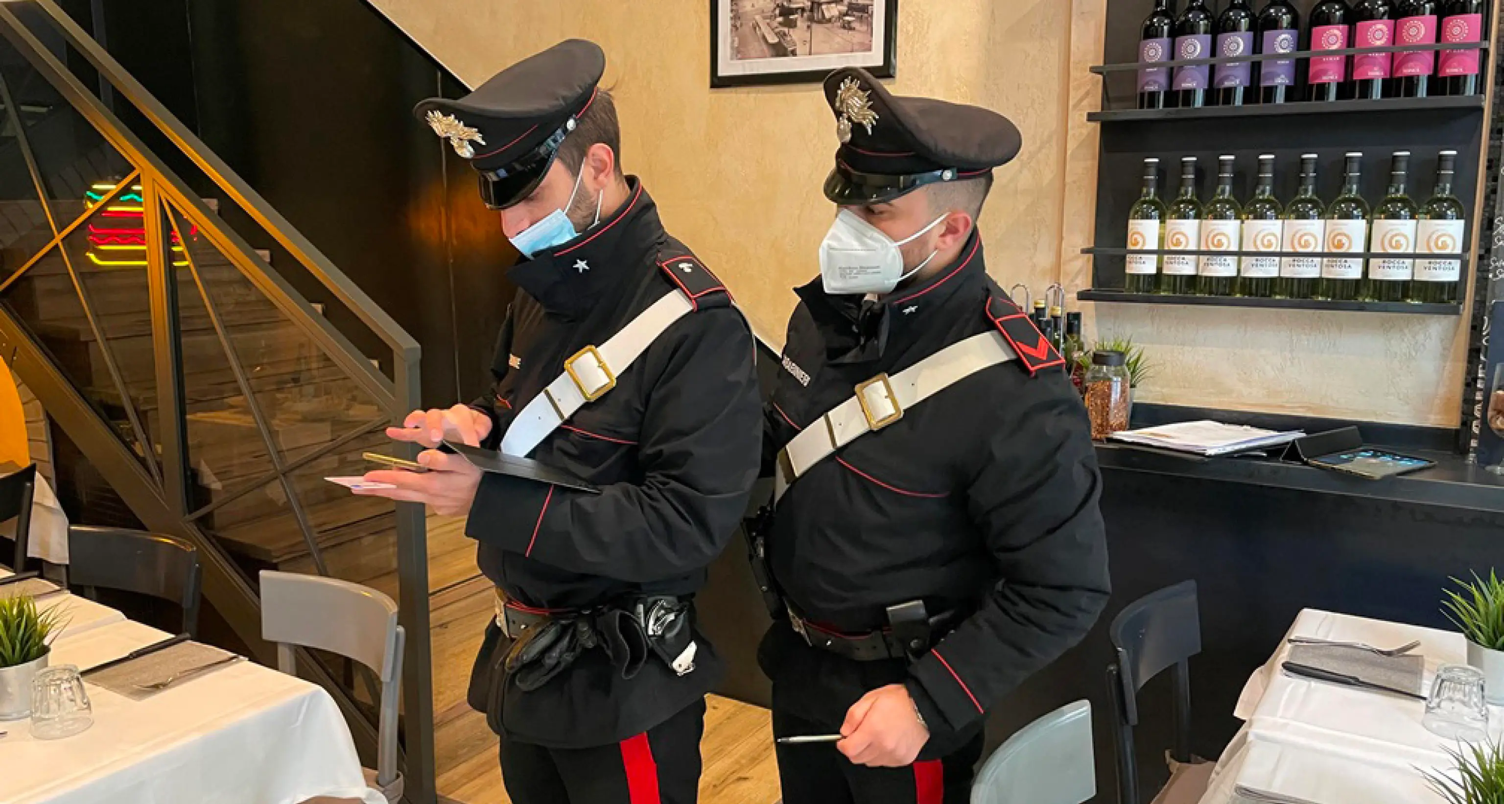 Albergatrice di Campiglio, positiva al Covid, accoglieva i turisti in reception: bloccata dai Carabinieri