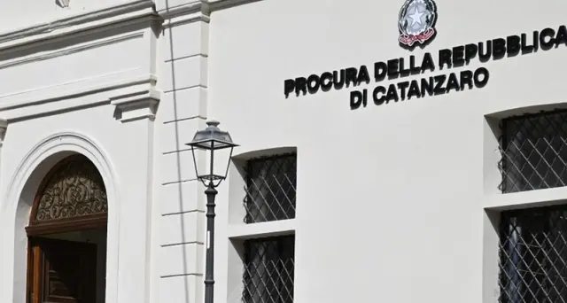 Reddito:26 furbetti scoperti dai carabinieri nel Catanzarese