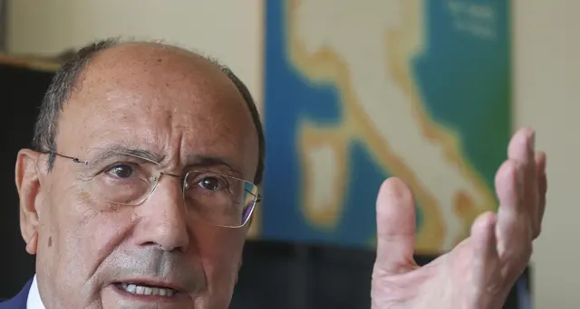 Aerei: Schifani, denunceremo a Antitrust cartello sui voli