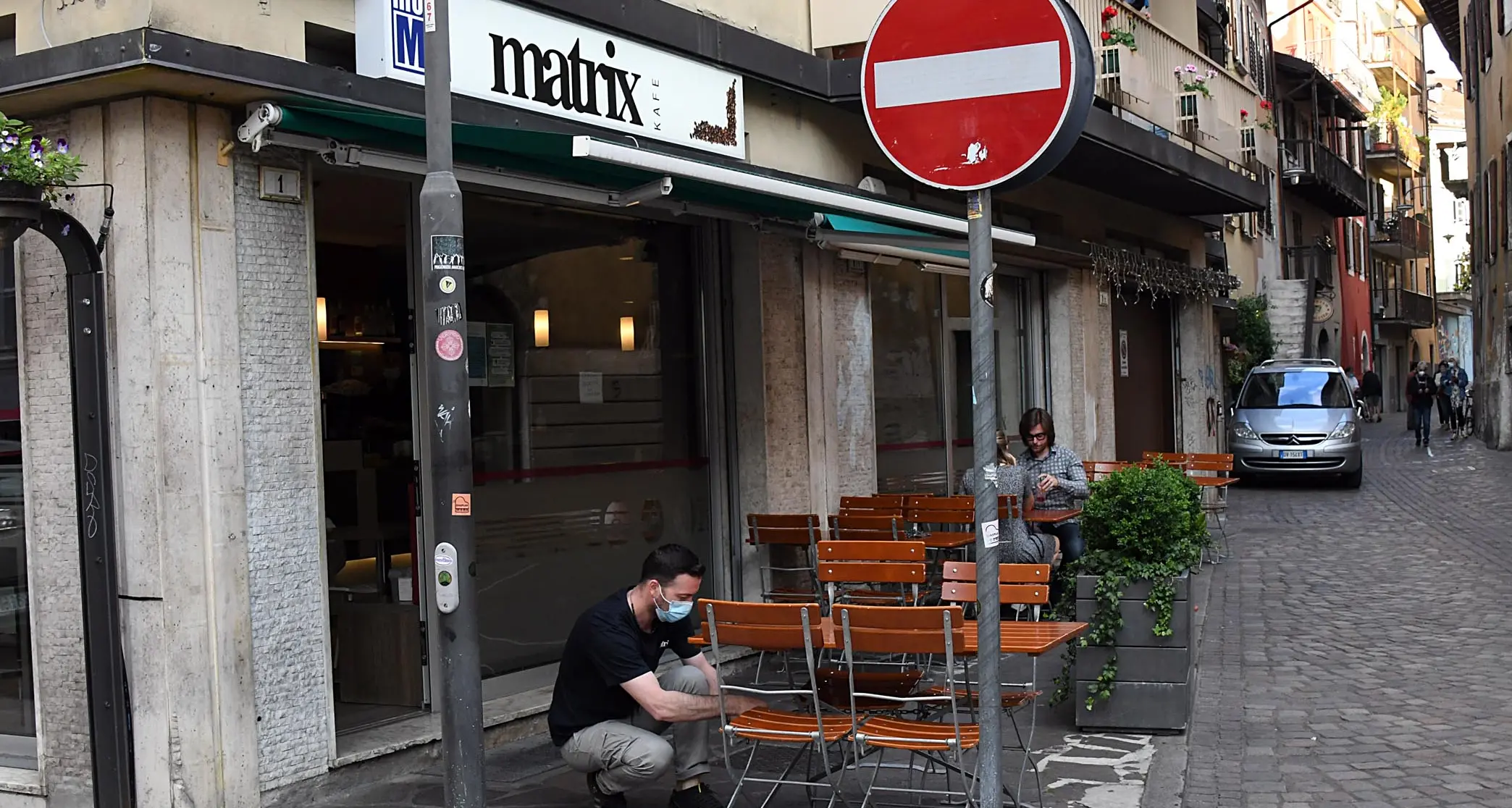 Ianeselli a gamba tesa: «Chiudono i bar? Che si prendano i vigilantes. Tanto comunque è colpa del sindaco»