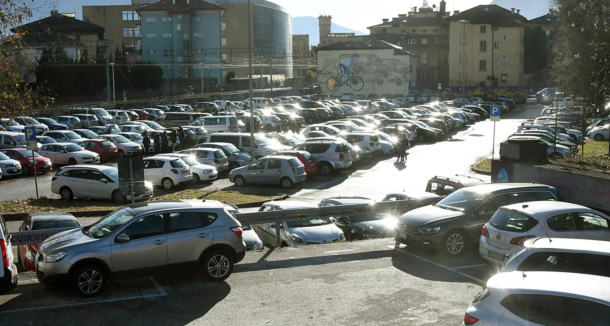 Trento: lunedì e martedì prossimi il parcheggio ex Sit sarà chiuso per lavori, poi per due mesi 210 posti in meno