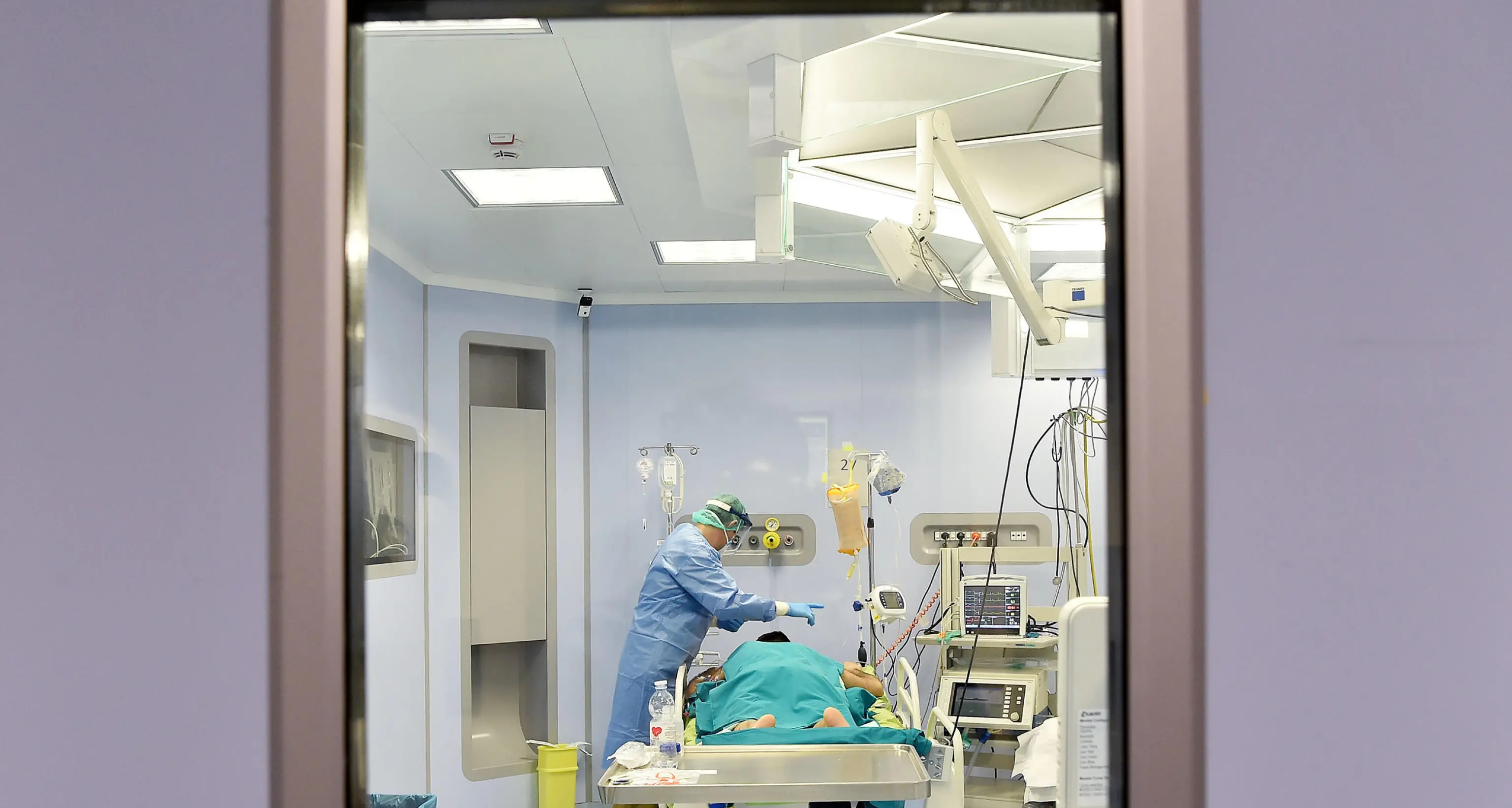 Alto Adige, una nuova vittima del Covid, aumentano i contagiati ed anche i ricoverati in ospedale