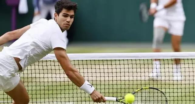 Per il secondo anno di fila il re di Wimbledon è lo spagnolo Alcaraz
