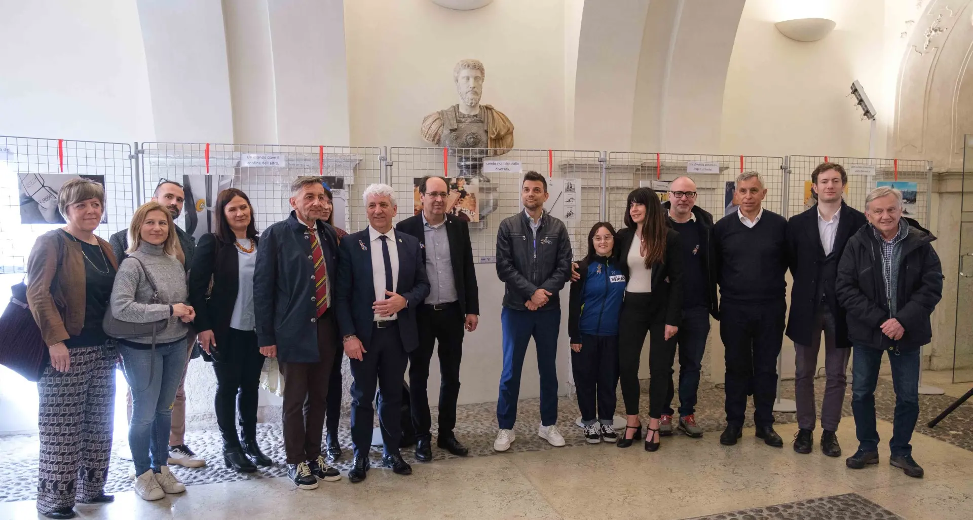 Giornata mondiale della consapevolezza sull'autismo, la mostra a palazzo Trentini