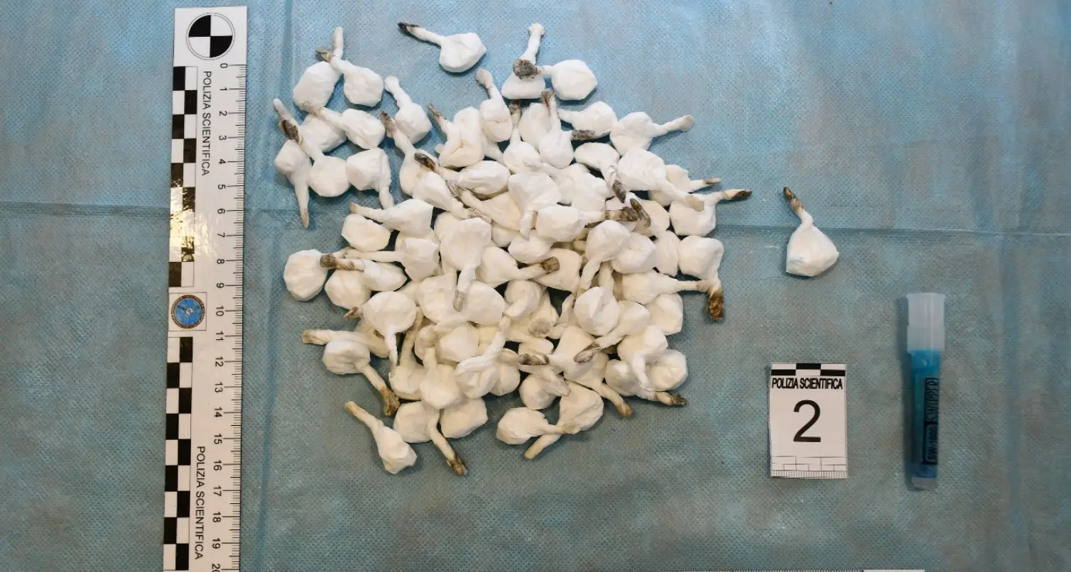Spacciavano cocaina e hashish: due giovani sorpresi in flagranza di reato