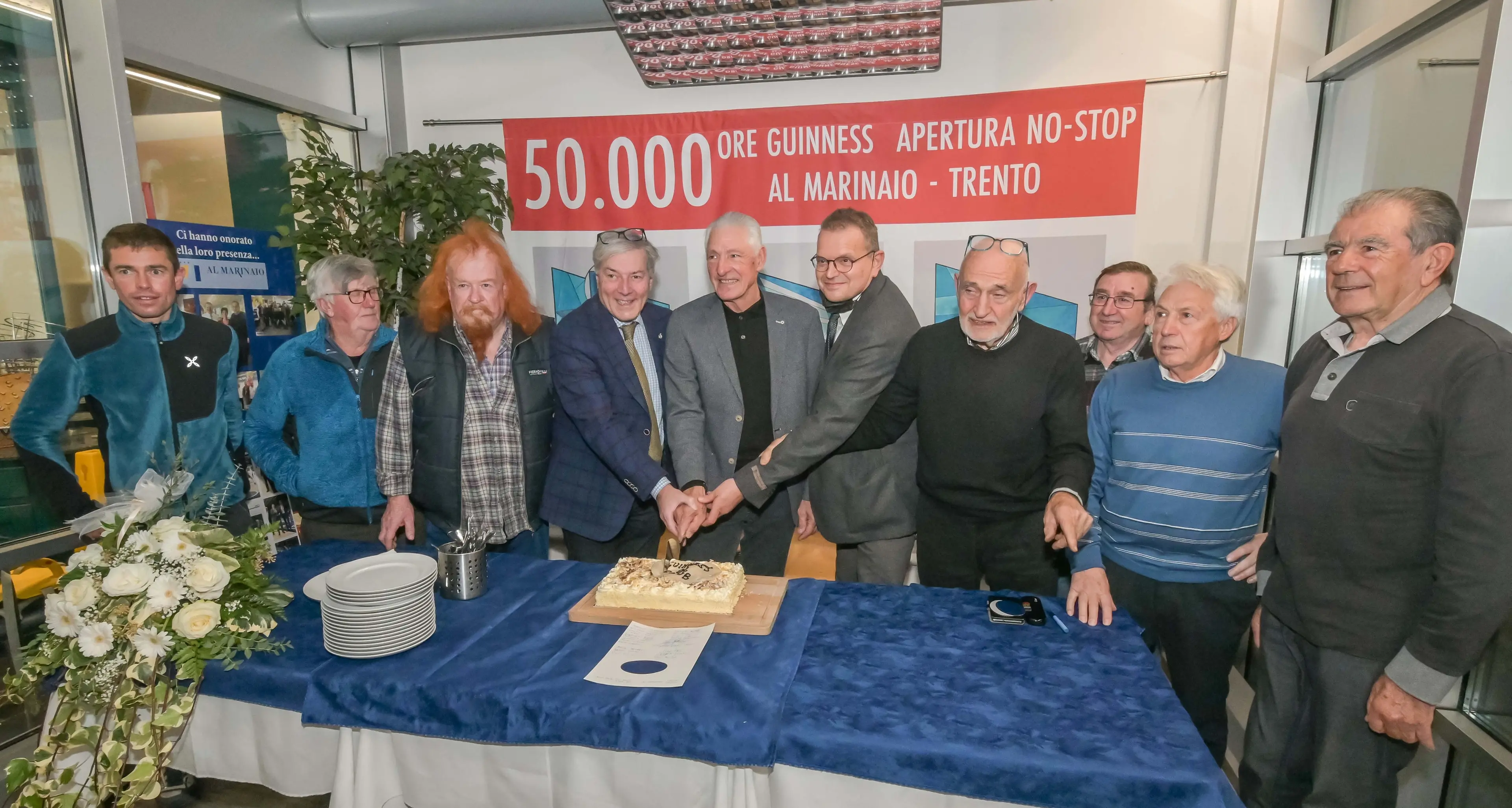Riparte il Guinness Club di Trento: dal wurstel più lungo del mondo all’ora di Francesco Moser, ecco i trentini da record