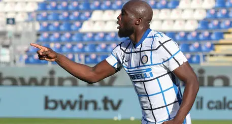 Lukaku verso il Chelsea per 130 milioni di euro, l’Inter si ridimensiona