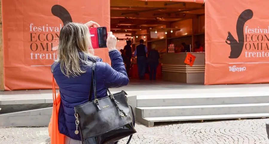 Festival dell’Economia, la città di Verbania scrive a Boeri: «Siamo pronti ad ospitarlo da noi»