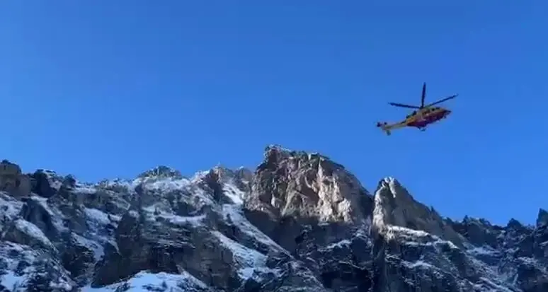 Valanga in Svizzera, travolte molte persone
