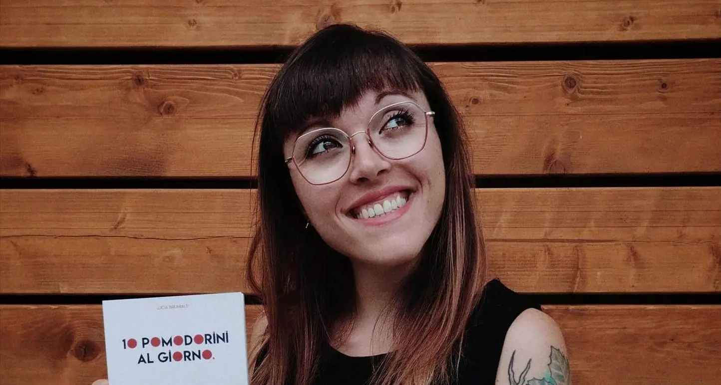 Disturbi alimentari, la storia di Lucia Brunialti: «Salvata dalla musica, ora vivo di libri e di storie»